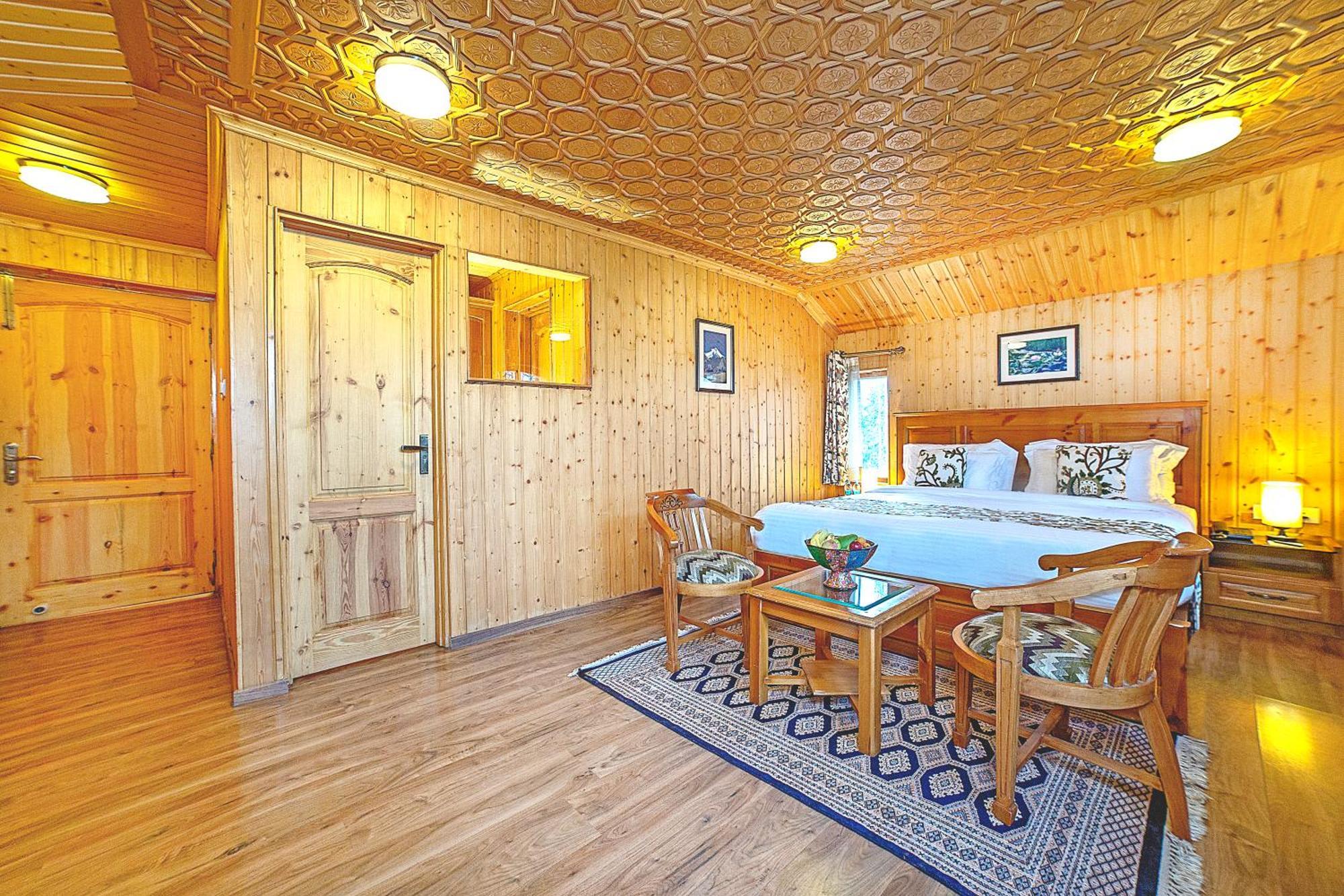 Shaw Inn By Stay Pattern Гульмарг Экстерьер фото