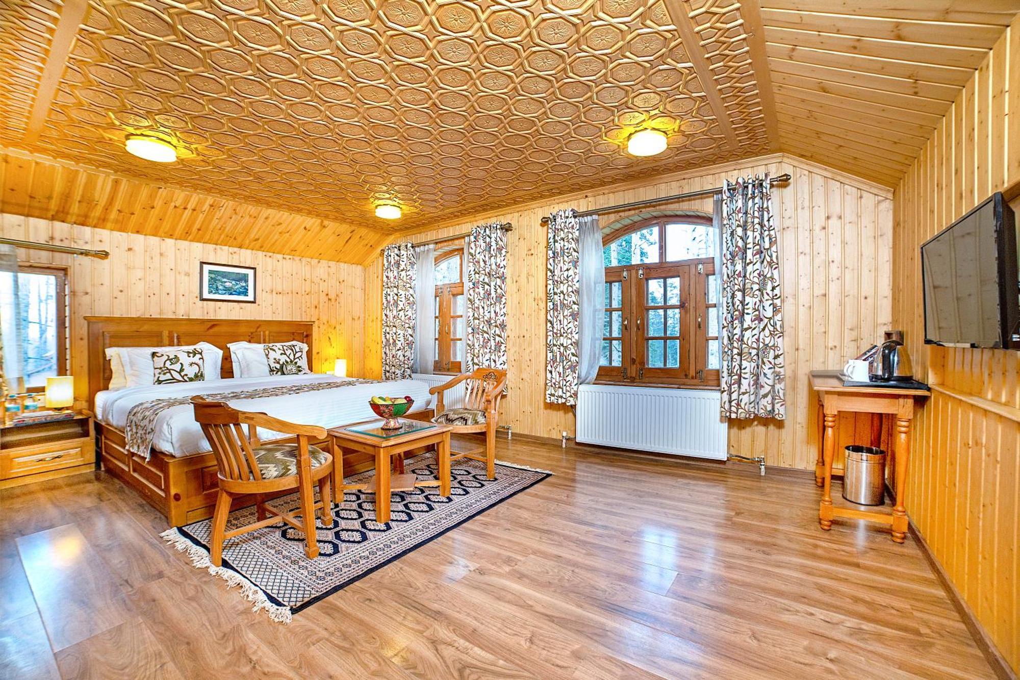 Shaw Inn By Stay Pattern Гульмарг Экстерьер фото