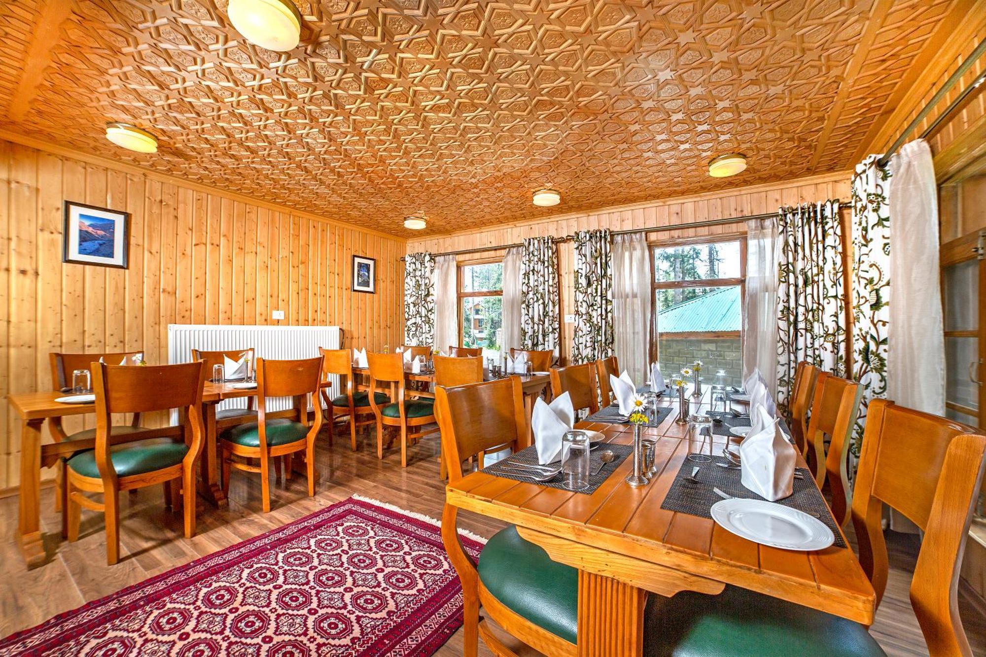 Shaw Inn By Stay Pattern Гульмарг Экстерьер фото